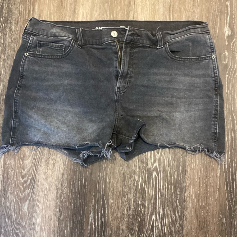 Black shorts